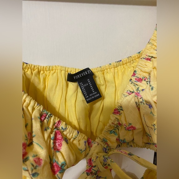 Dress✨ - Picture 4 of 5